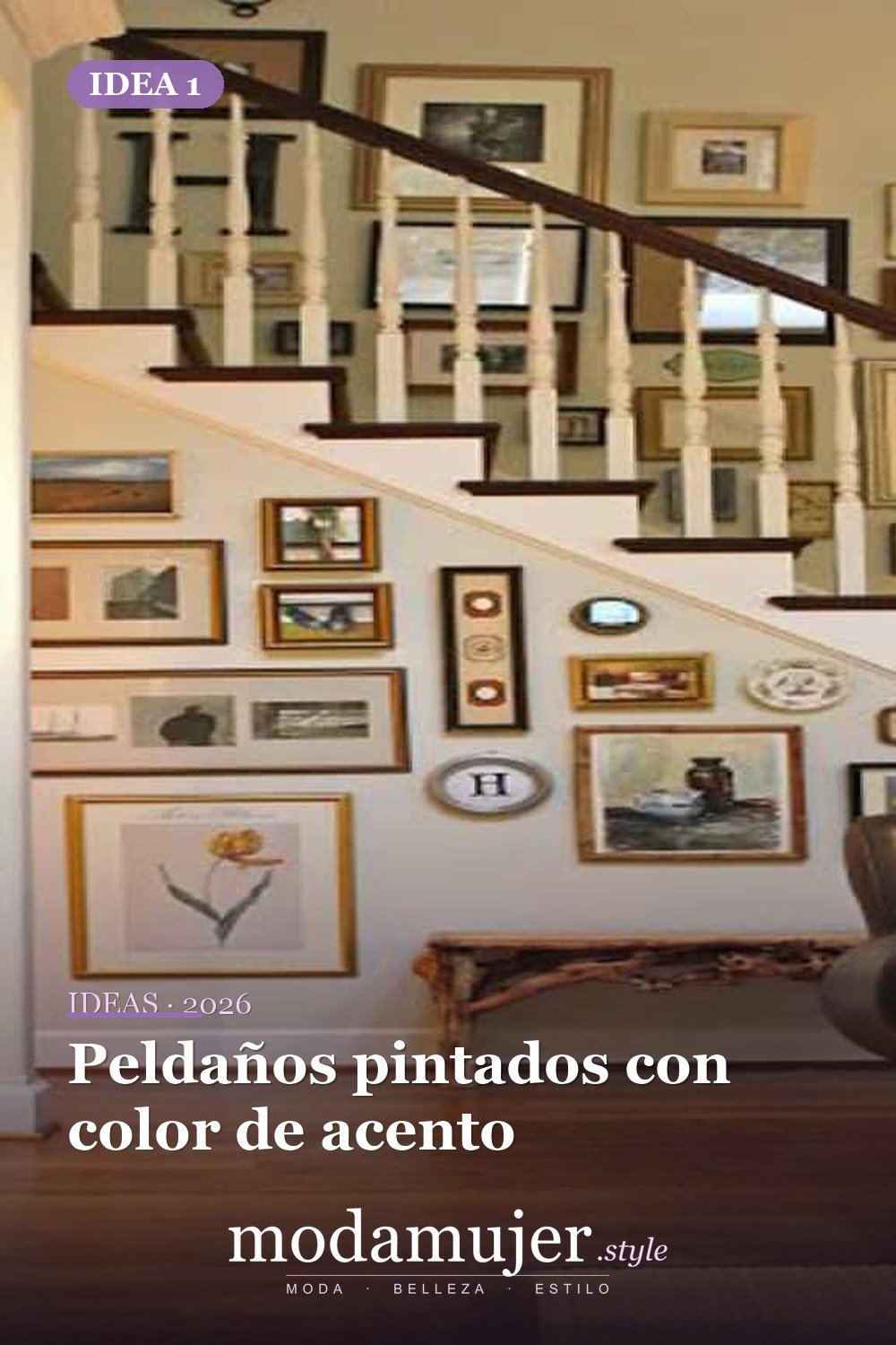 Peldaños pintados con color de acento — 10 maneras creativas de mejorar tu escalera