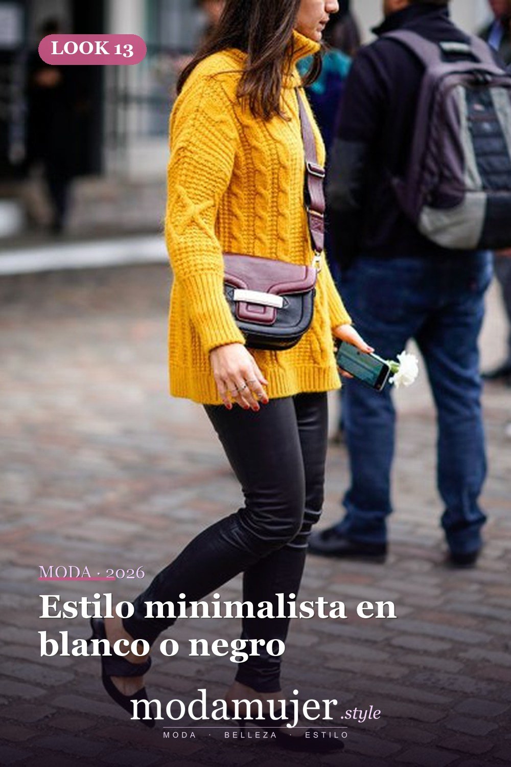 Estilo minimalista en blanco o negro — Cómo usar zapatos de tacón de gatito: las 13 mejores ideas