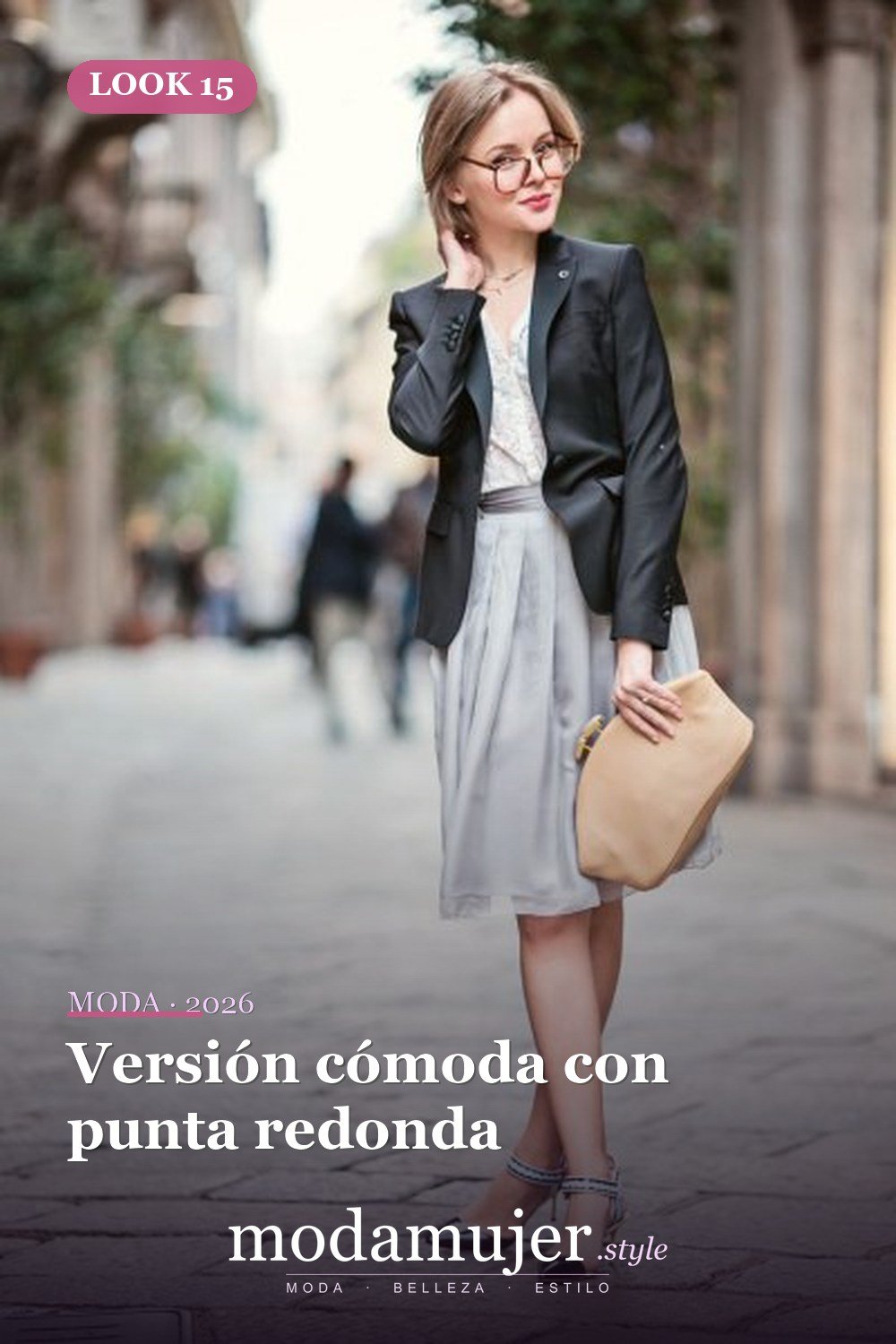 Versión cómoda con punta redonda — Cómo usar zapatos de tacón de gatito: las 13 mejores ideas