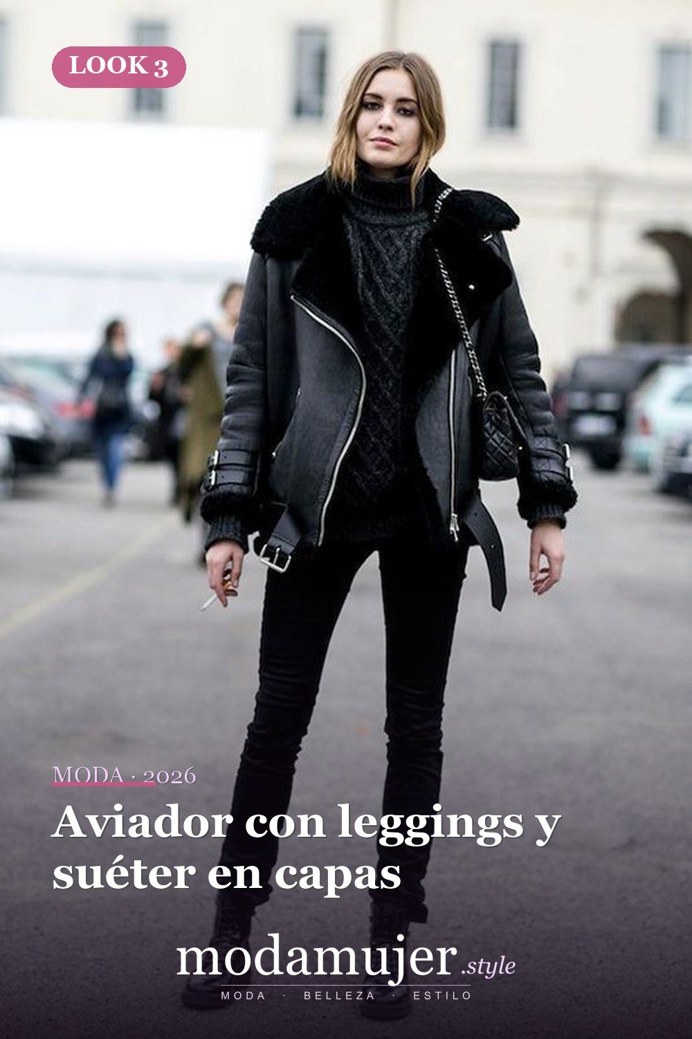 Aviador con leggings y suéter en capas — 15 atuendos atrevidos con abrigos de aviador de piel de oveja