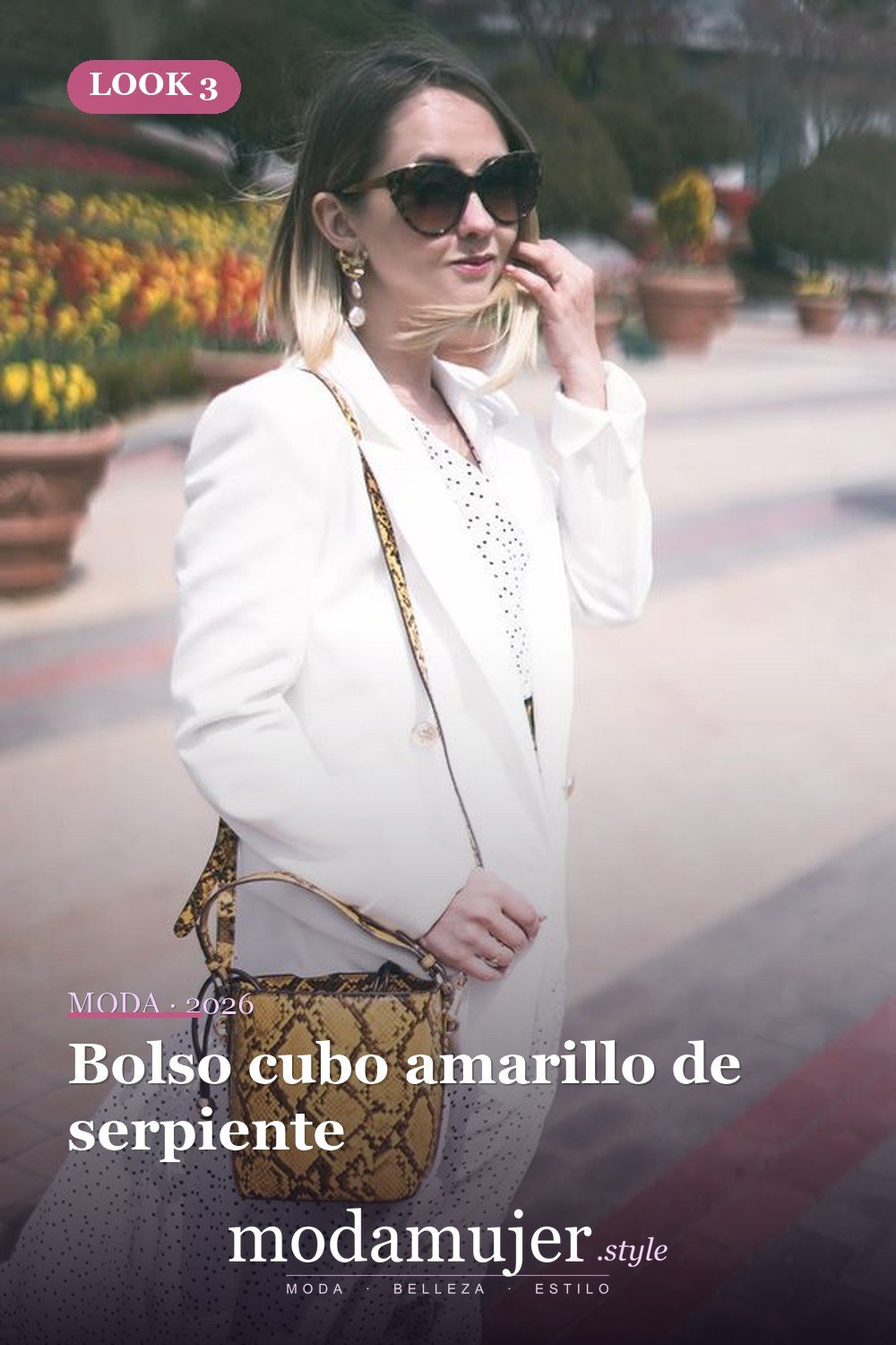 Bolso cubo amarillo de serpiente — 15 bolsas de piel de reptil para un toque moderno
