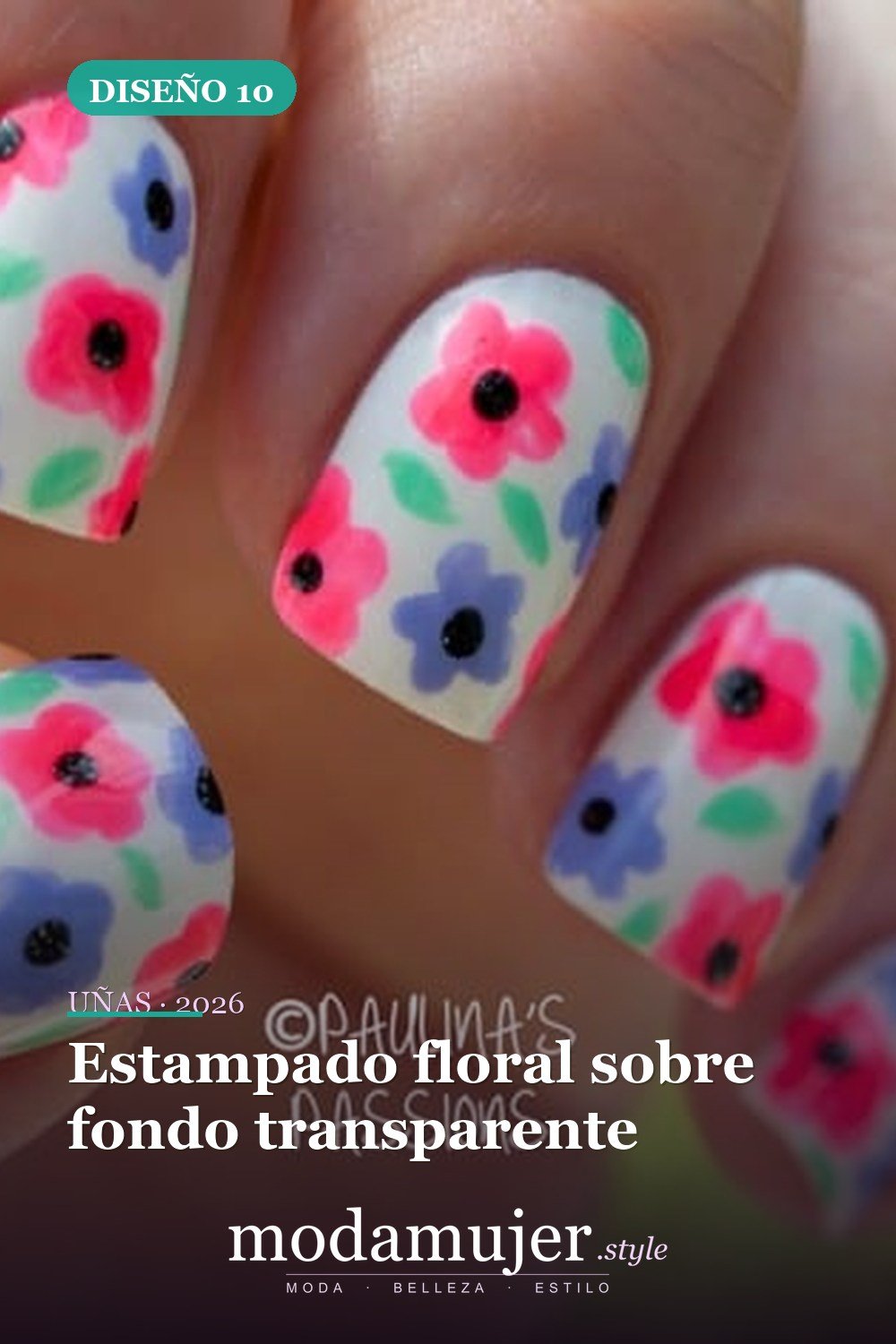Estampado floral sobre fondo transparente — 15 coloridos diseños de uñas de flores para el verano