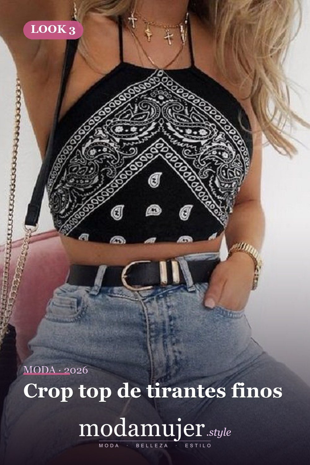 Crop top de tirantes finos — 15 Crop tops que toda chica debe tener en su armario