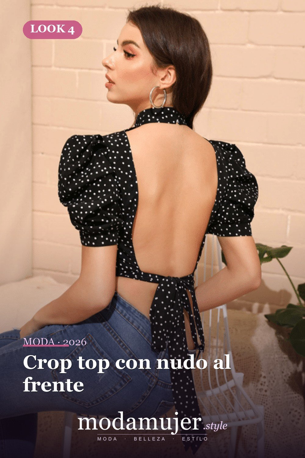 Crop top con nudo al frente — 15 Crop tops que toda chica debe tener en su armario