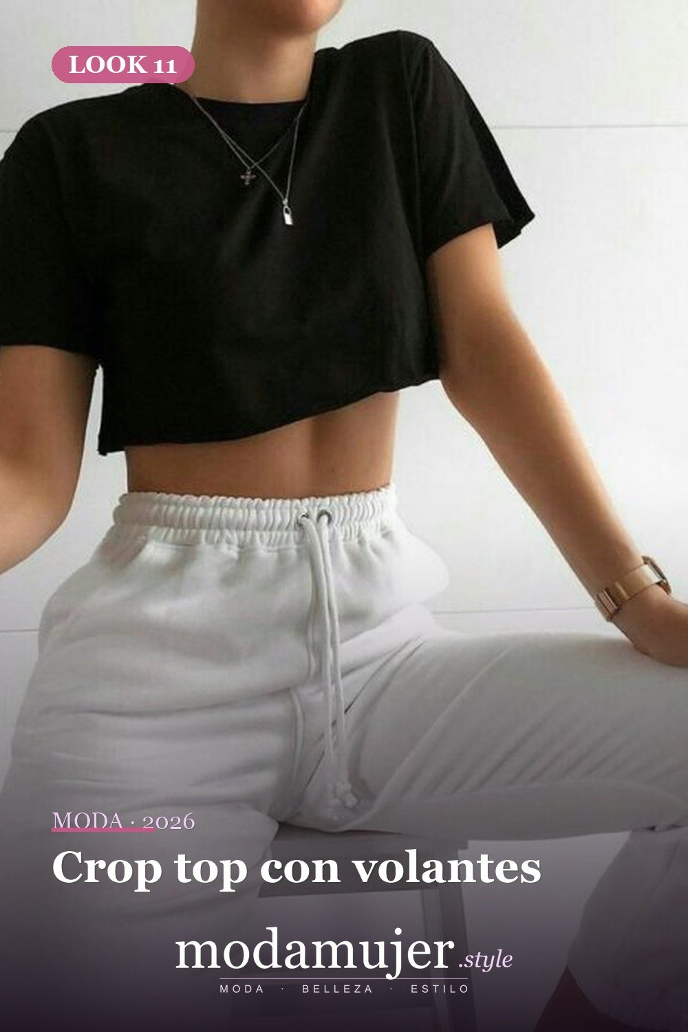 Crop top con volantes — 15 Crop tops que toda chica debe tener en su armario