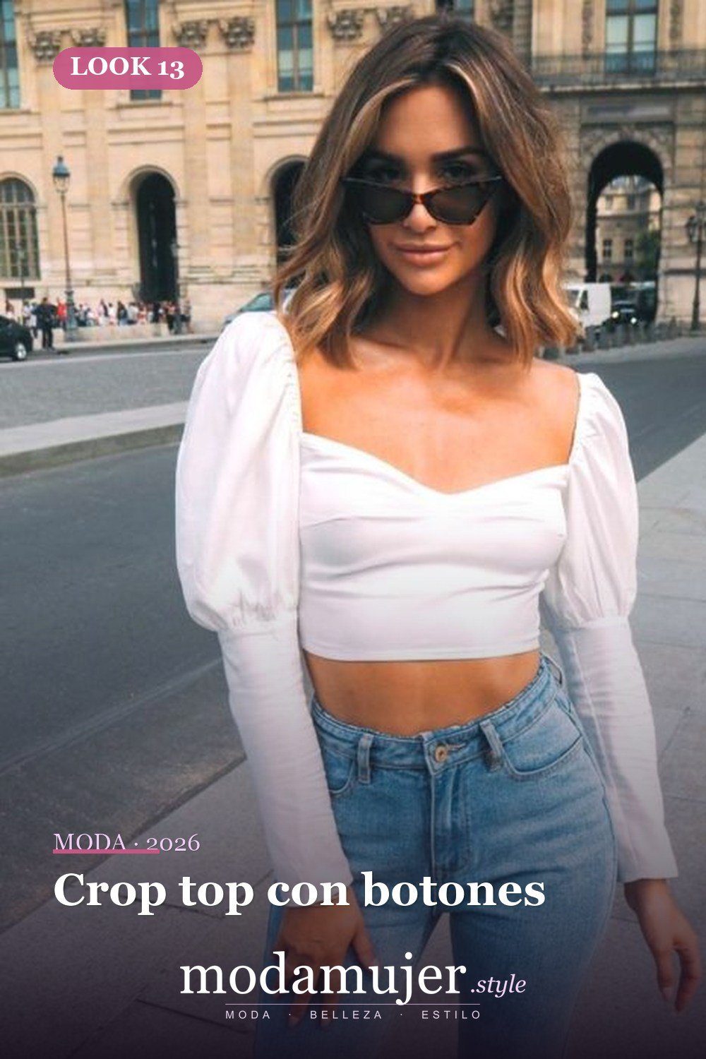 Crop top con botones — 15 Crop tops que toda chica debe tener en su armario