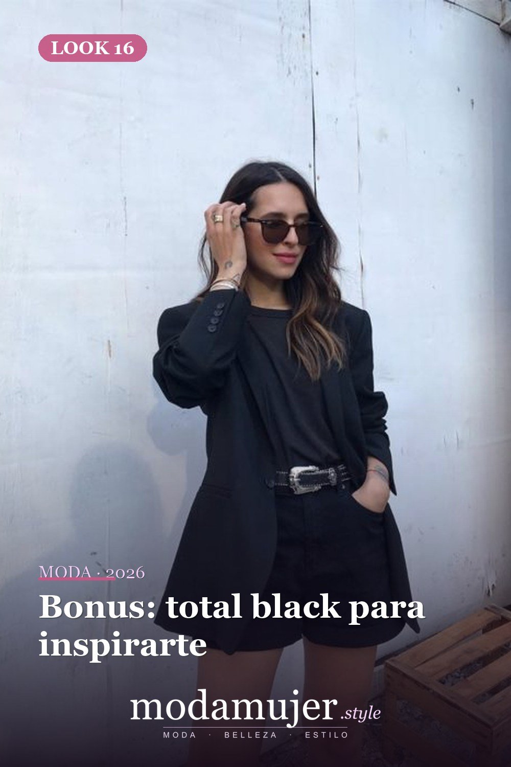 Bonus: total black para inspirarte — 15 looks total black que debes usar para lucir radiante