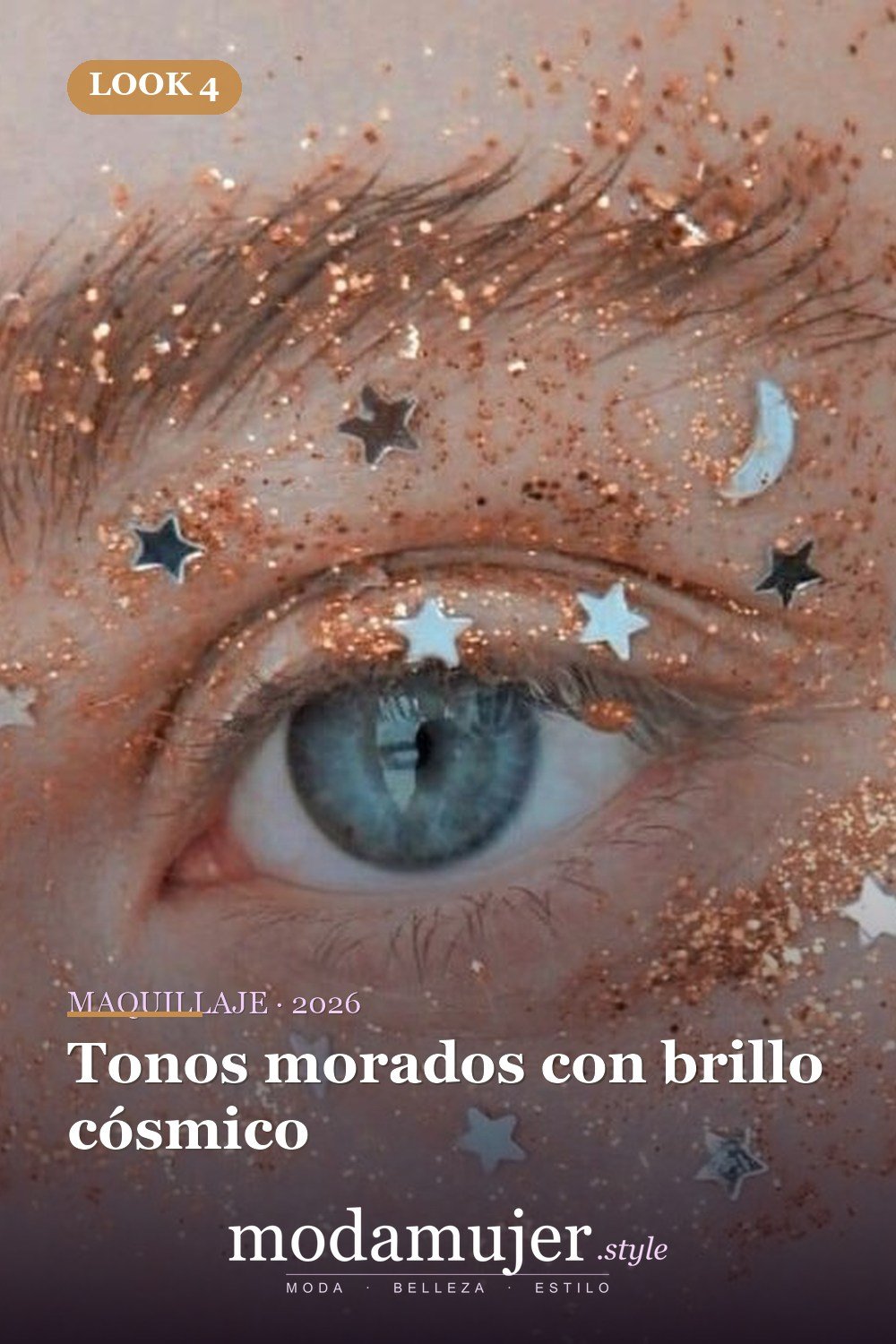 Tonos morados con brillo cósmico — 15 Maquillajes con brillo de estrellas que te fascinarán