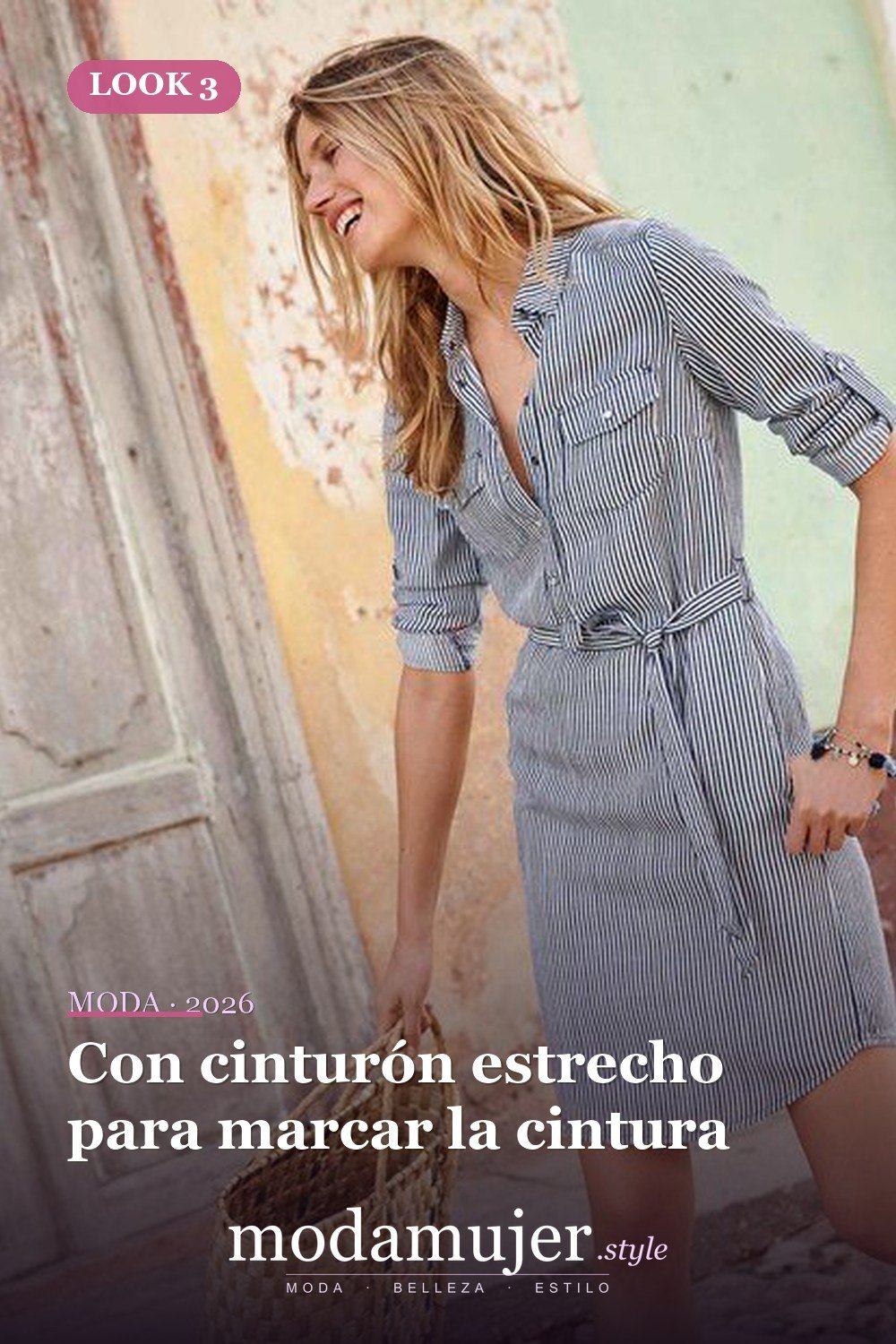 Con cinturón estrecho para marcar la cintura — 18 formas simples de usar un vestido camisero