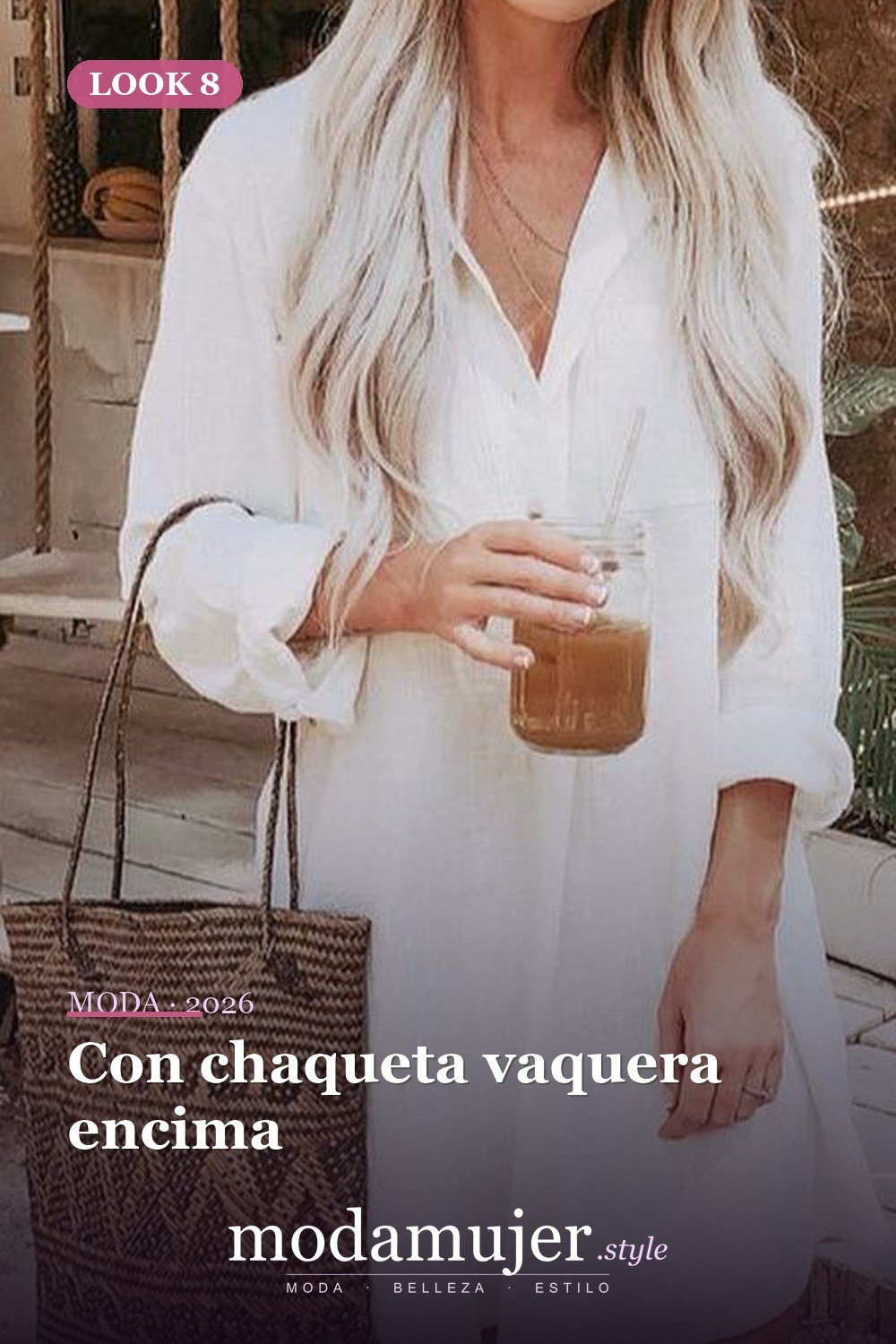 Con chaqueta vaquera encima — 18 formas simples de usar un vestido camisero