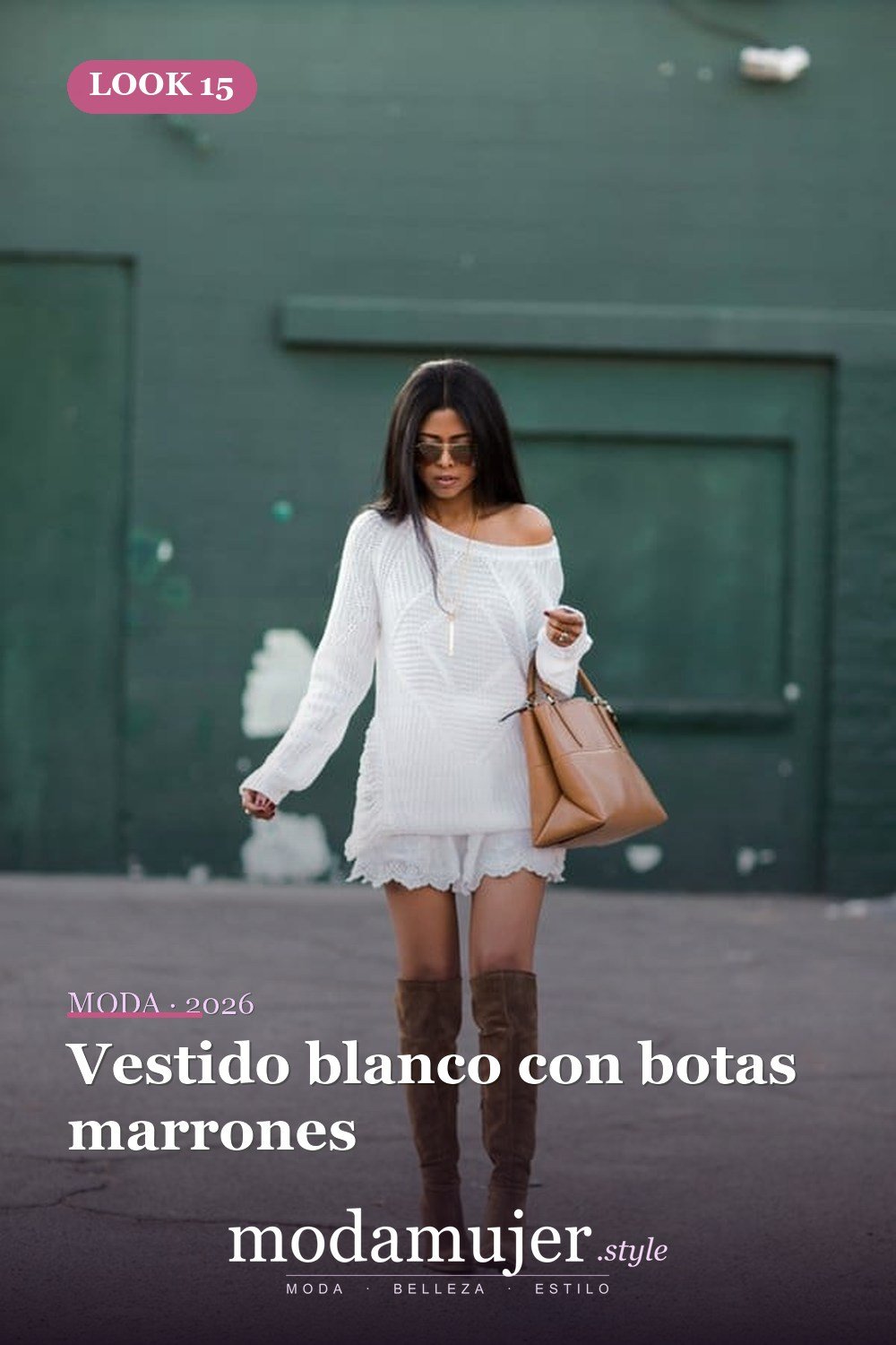 Vestido blanco con botas marrones — 18 ideas de outfits con vestidos de punto para 2026