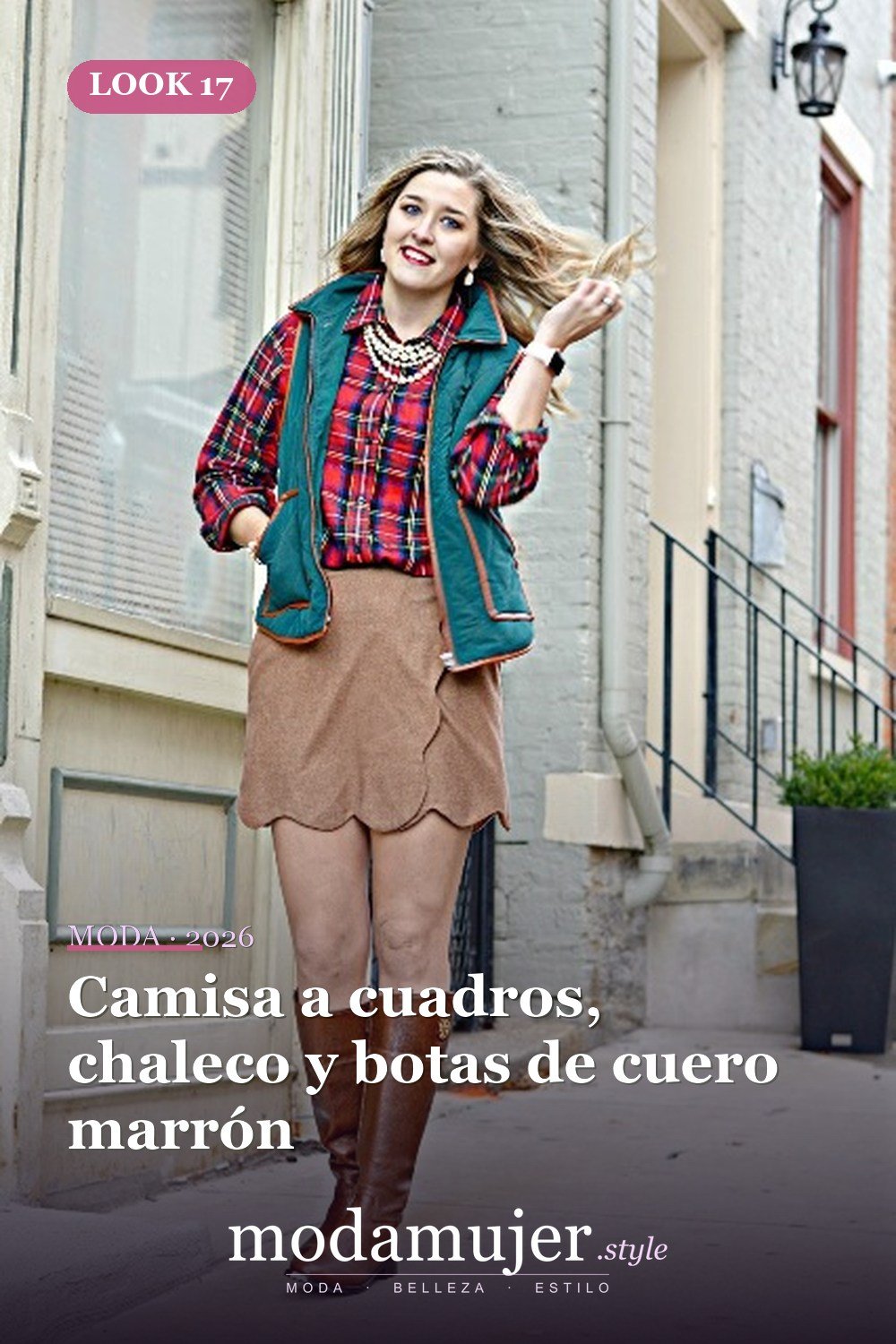 Camisa a cuadros, chaleco y botas de cuero marrón — 18 outfits con faldas festoneadas para este otoño