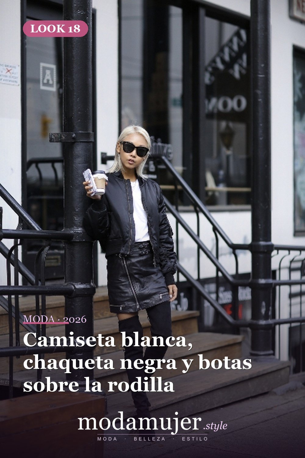 Camiseta blanca, chaqueta negra y botas sobre la rodilla — 18 trajes con falda de cuero con cremallera para esta temporada