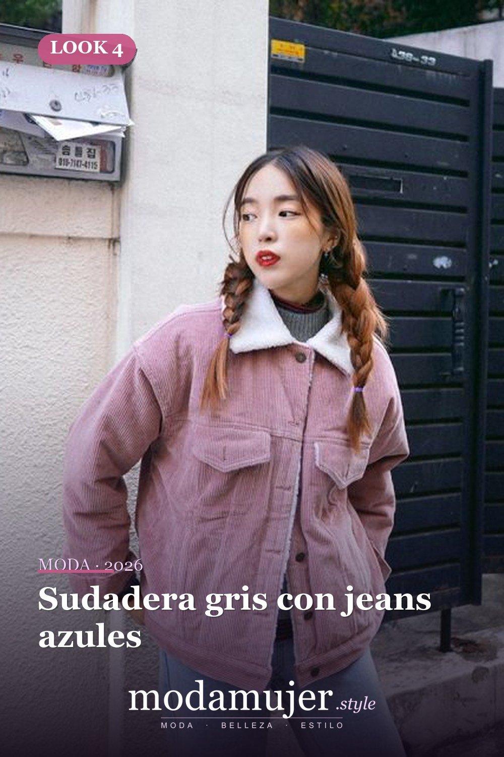 Sudadera gris con jeans azules — 18 trajes de chaqueta de pana para damas elegantes