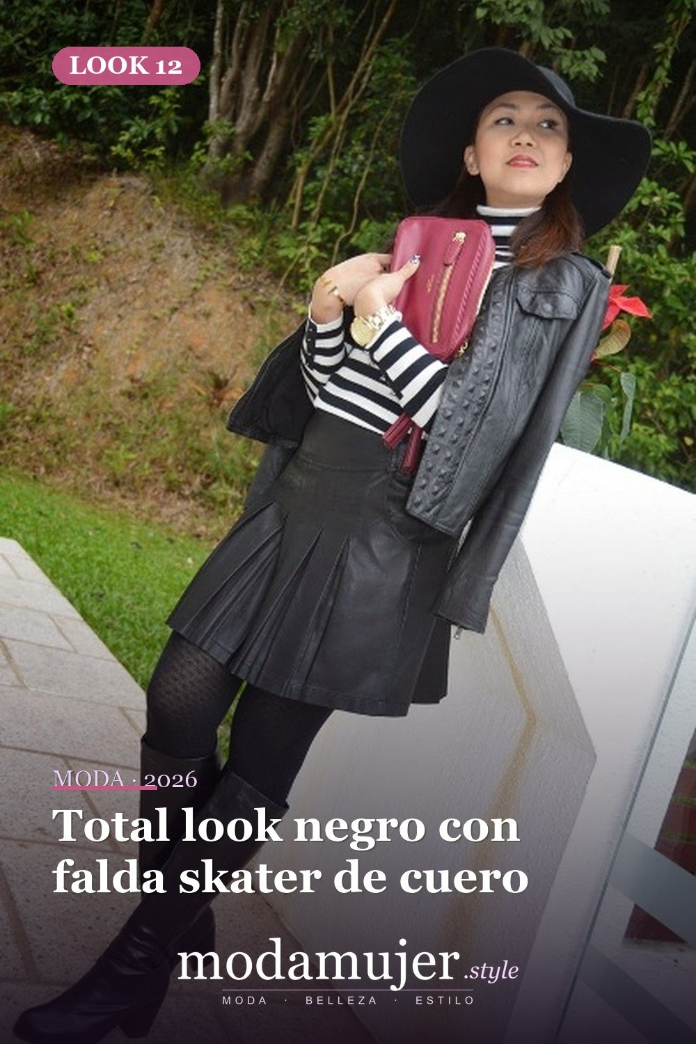 Total look negro con falda skater de cuero — 18 trajes elegantes con cuellos de tortuga a rayas