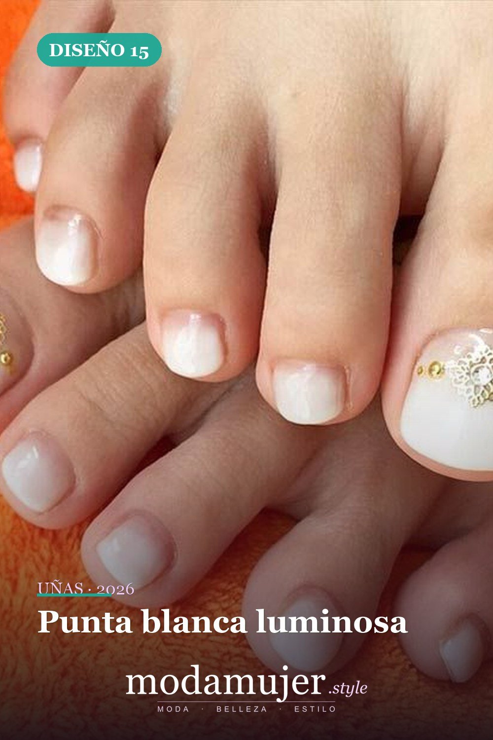 Punta blanca luminosa — 20 adorables diseños de uñas para los pies fáciles 2026