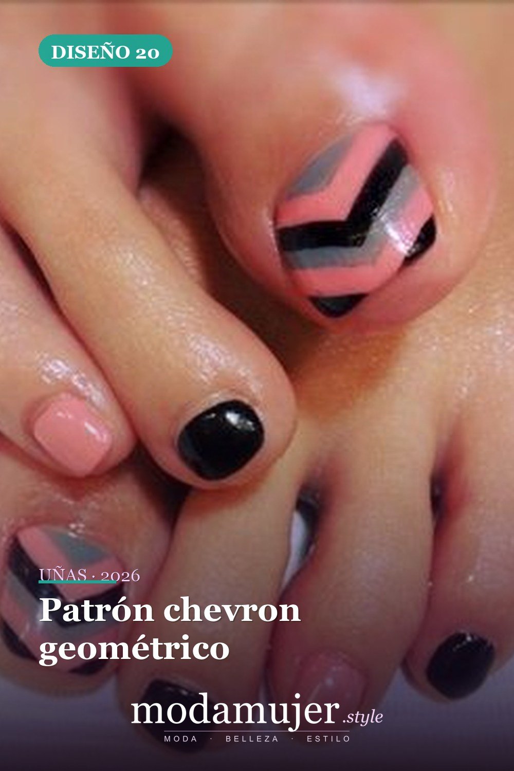 Patrón chevron geométrico — 20 adorables diseños de uñas para los pies fáciles 2026