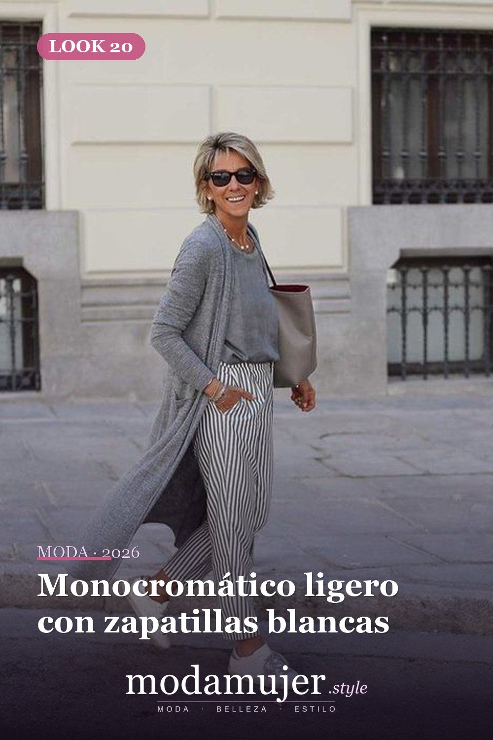 Monocromático ligero con zapatillas blancas — 20 ideas de ropa y accesorios para lucir más joven en 2026