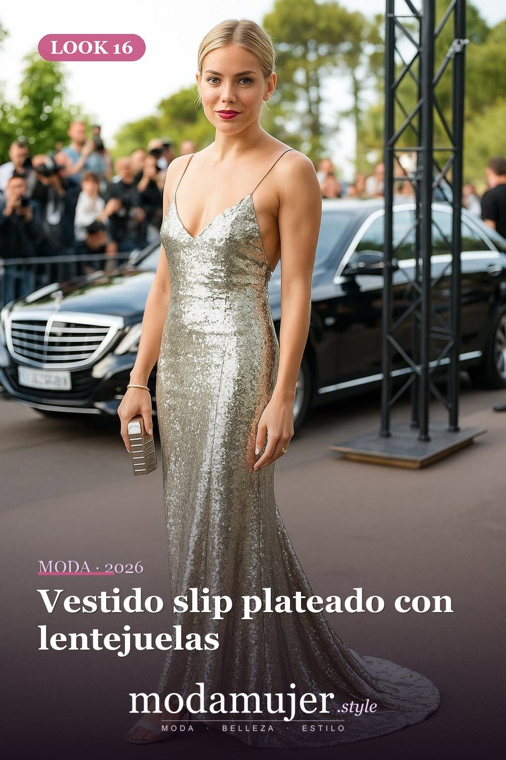 Vestido slip plateado con lentejuelas — 20 maneras de diseñar tus vestidos slip en 2026