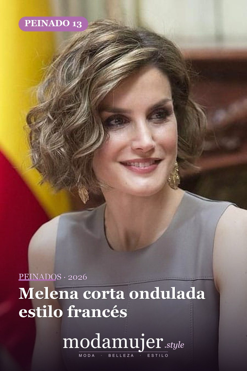 Melena corta ondulada estilo francés — 20 mejores cabellos cortos para cabello ondulado