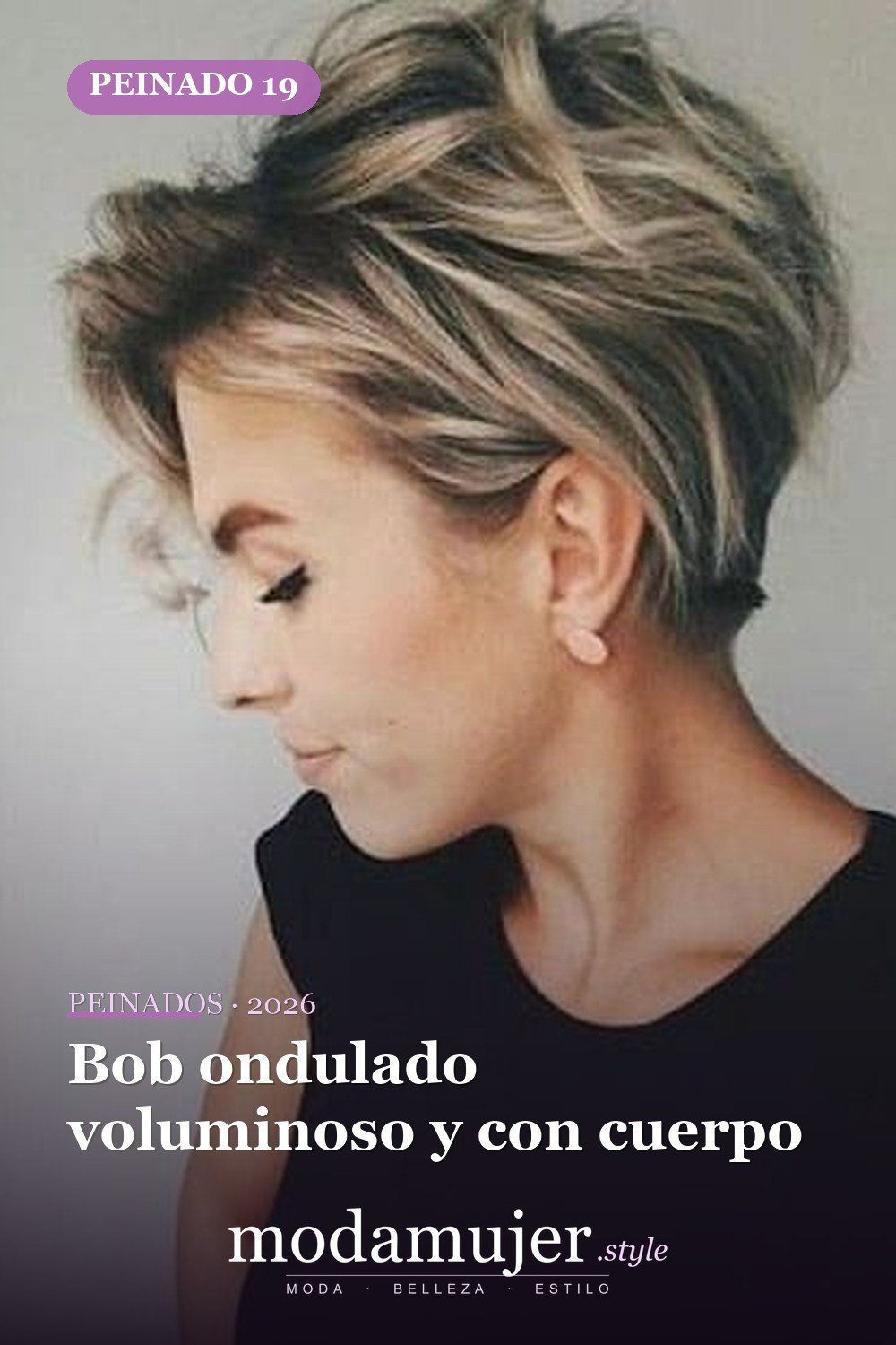 Bob ondulado voluminoso y con cuerpo — 20 mejores cabellos cortos para cabello ondulado