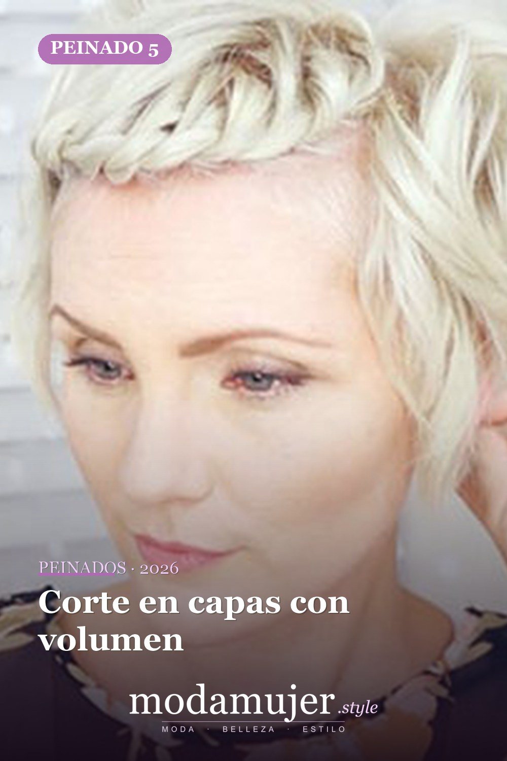 Corte en capas con volumen — 20 peinados lindos y fáciles para cabello corto