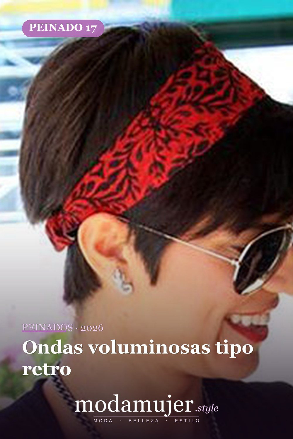 Ondas voluminosas tipo retro — 20 peinados lindos y fáciles para cabello corto