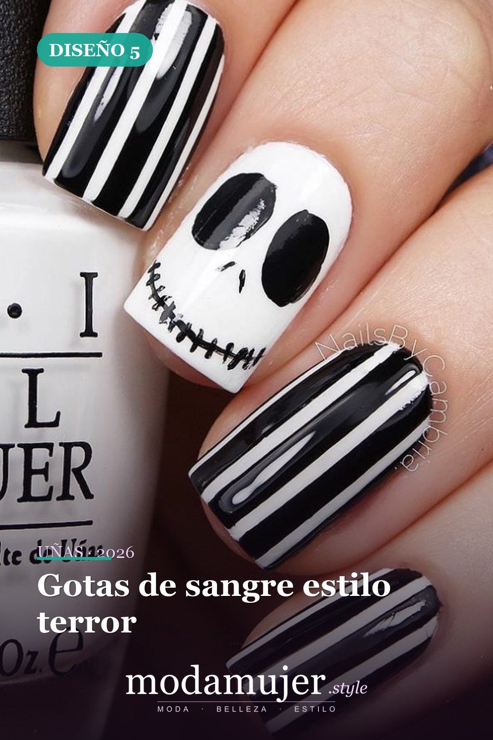 Gotas de sangre estilo terror — 20 tips de arte de uñas de Halloween fáciles y geniales