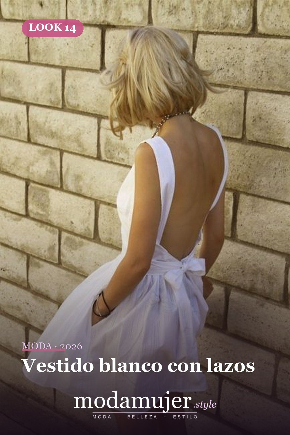 Vestido blanco con lazos — 23 vestidos sin espalda para un look bonito