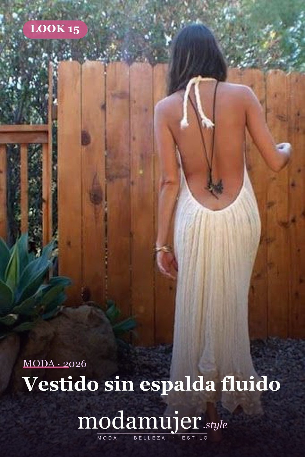 Vestido sin espalda fluido — 23 vestidos sin espalda para un look bonito