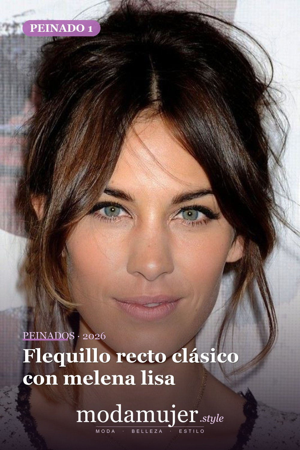 Flequillo recto clásico con melena lisa — 24 cortes de pelo de moda para mujeres con flequillo para probar