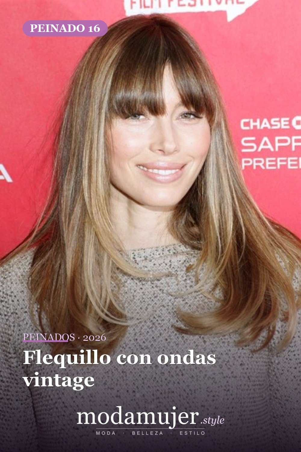 Flequillo con ondas vintage — 24 cortes de pelo de moda para mujeres con flequillo para probar
