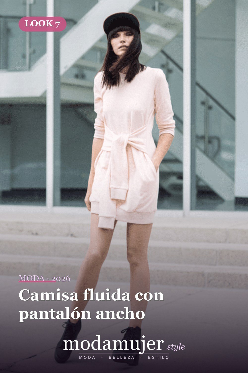 Camisa fluida con pantalón ancho — 24 ideas de outfits minimalistas para lucir elegante en 2026