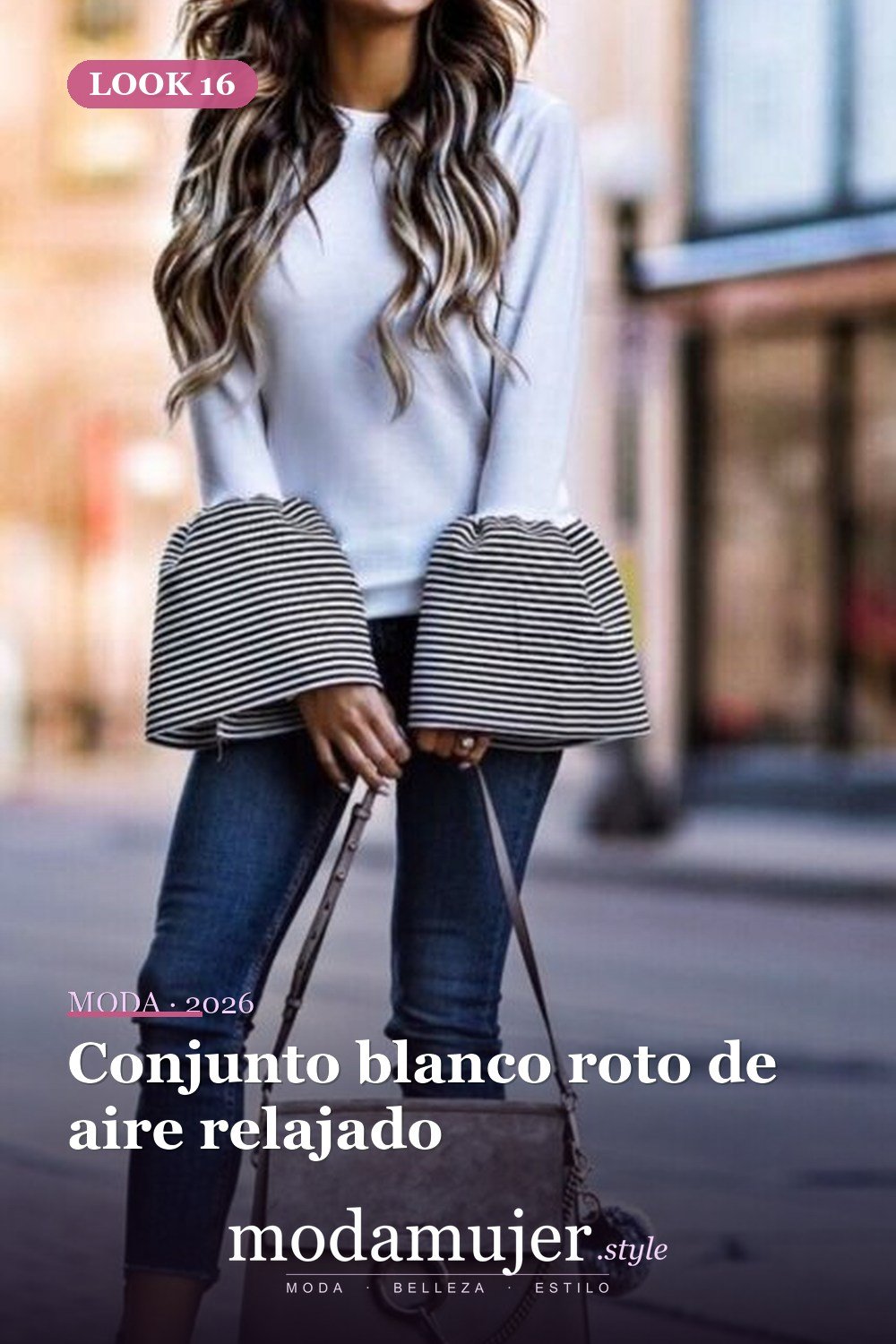 Conjunto blanco roto de aire relajado — 24 ideas de outfits minimalistas para lucir elegante en 2026