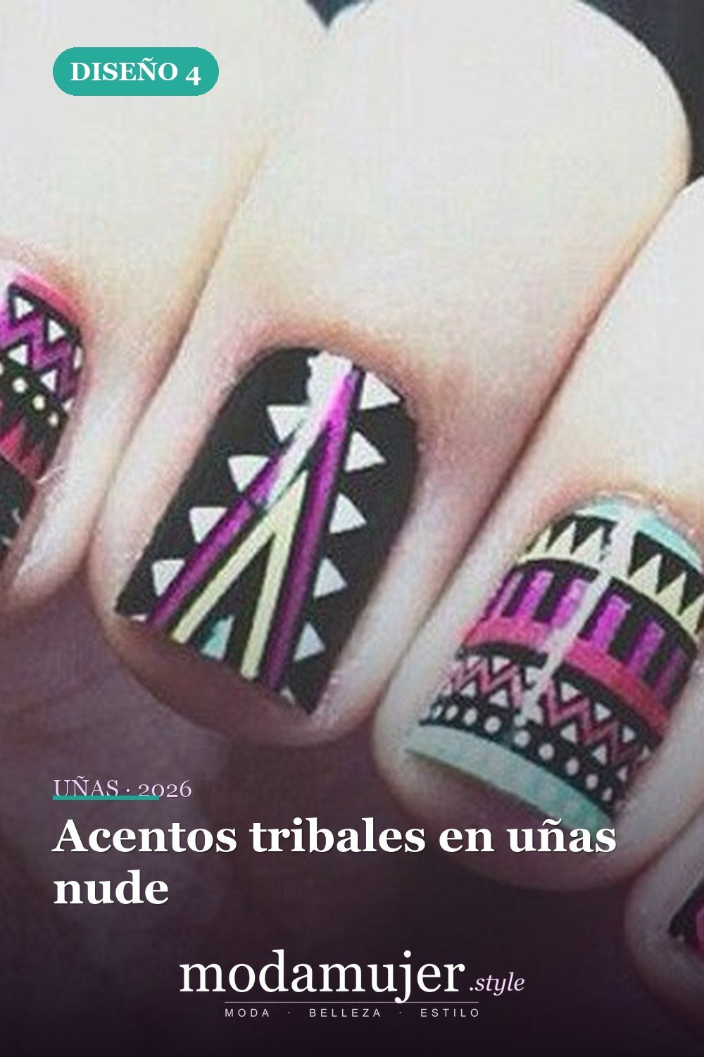 Acentos tribales en uñas nude — 25 diseños de uñas tribales elegantes y geniales