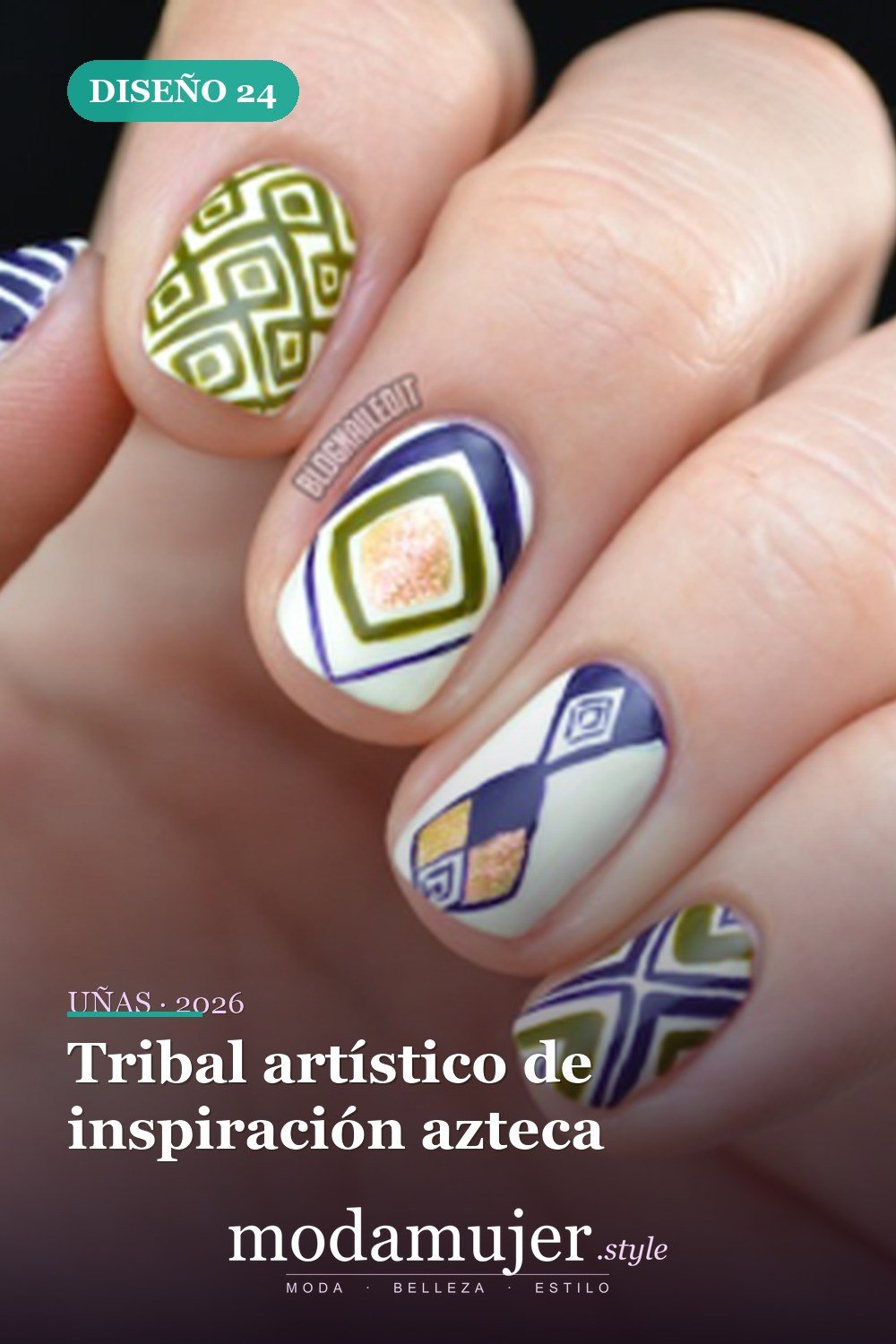 Tribal artístico de inspiración azteca — 25 diseños de uñas tribales elegantes y geniales
