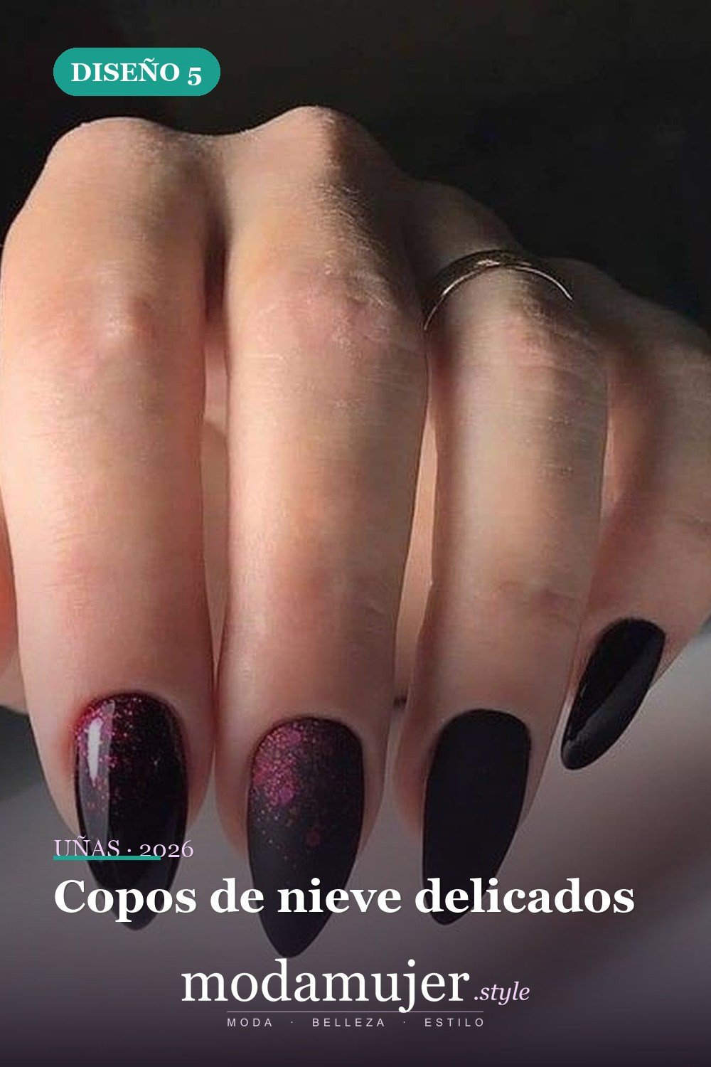 Copos de nieve delicados — 25 impresionantes uñas de invierno para iluminarte