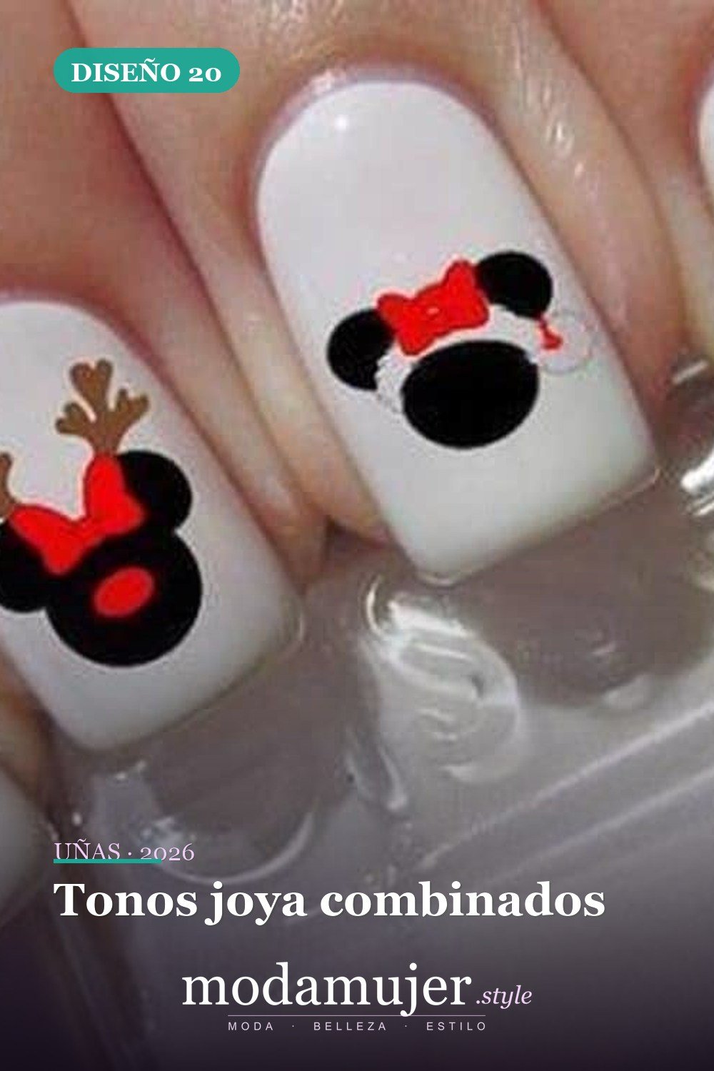 Tonos joya combinados — 25 impresionantes uñas de invierno para iluminarte