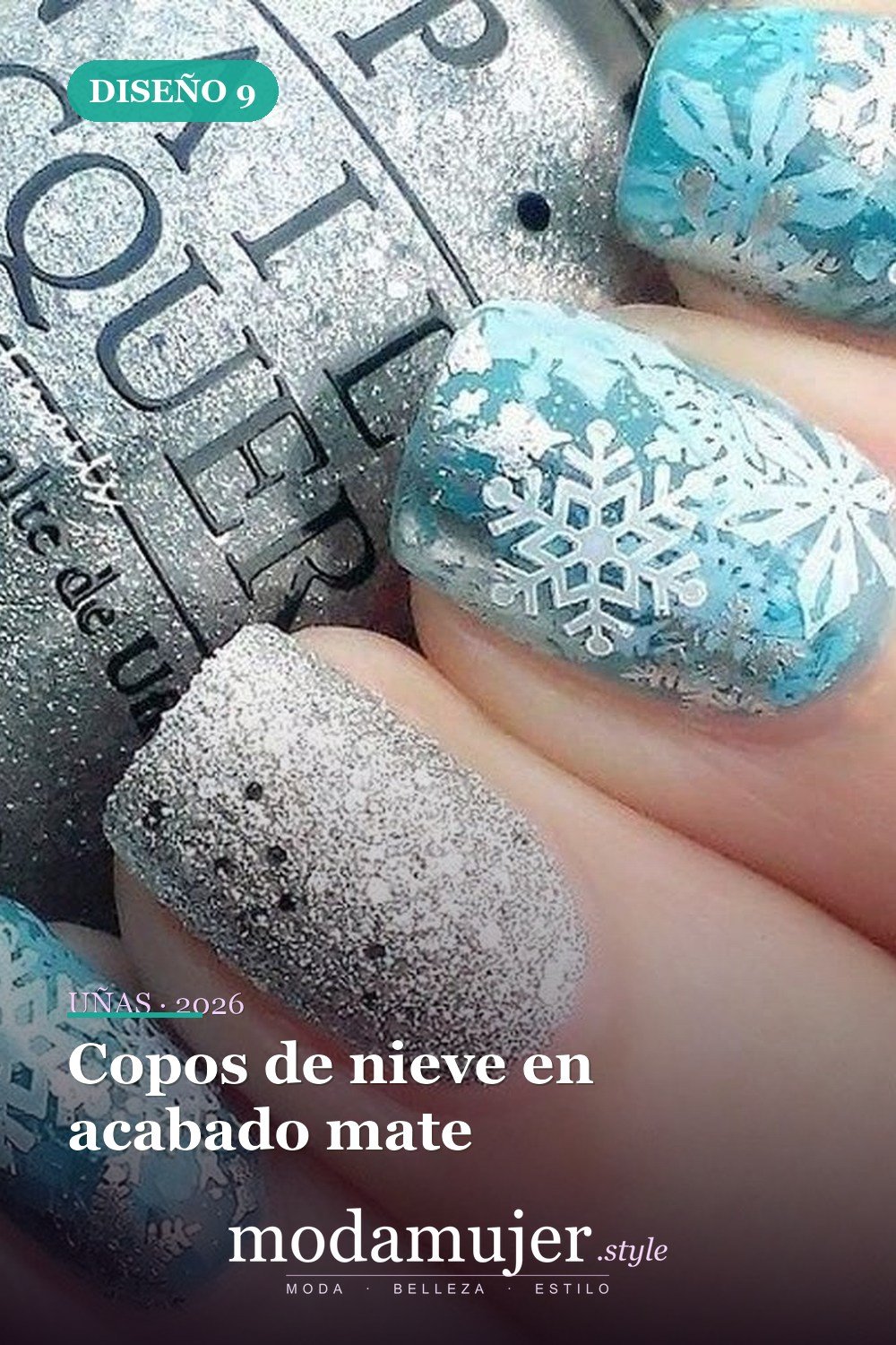 Copos de nieve en acabado mate — 25 increíbles colores de uñas de invierno que combinan con la nieve