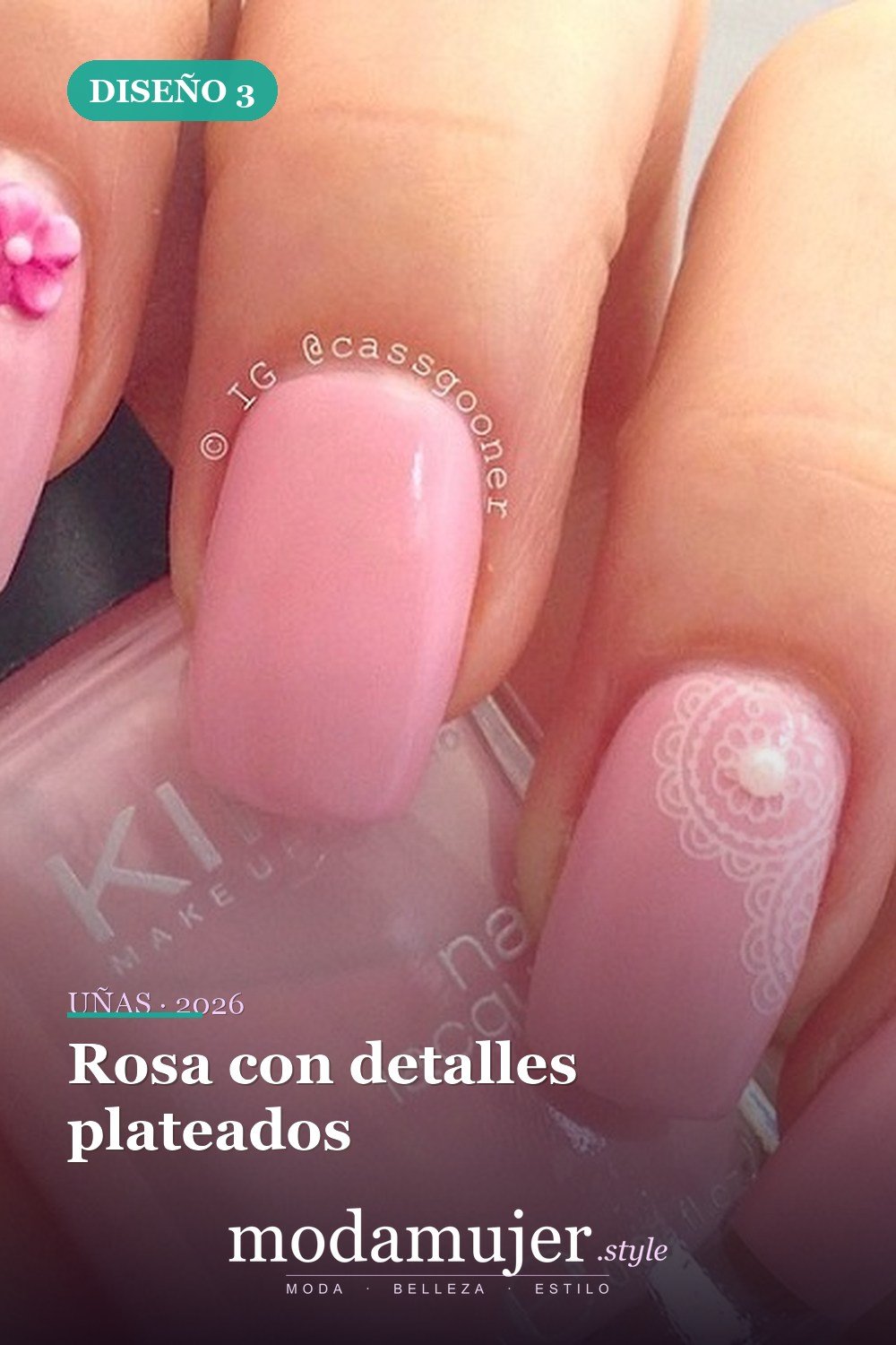 Rosa con detalles plateados — 25 lindos diseños de uñas rosas para niñas
