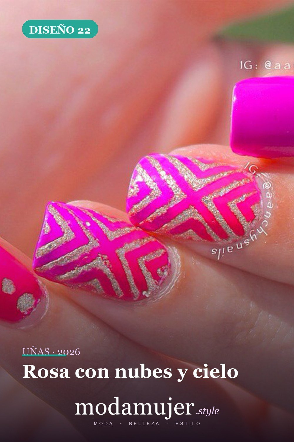 Rosa con nubes y cielo — 25 lindos diseños de uñas rosas para niñas