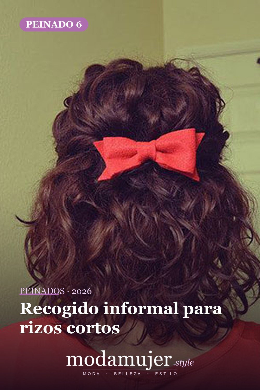 Recogido informal para rizos cortos — 25 peinados para cabello corto y rizado