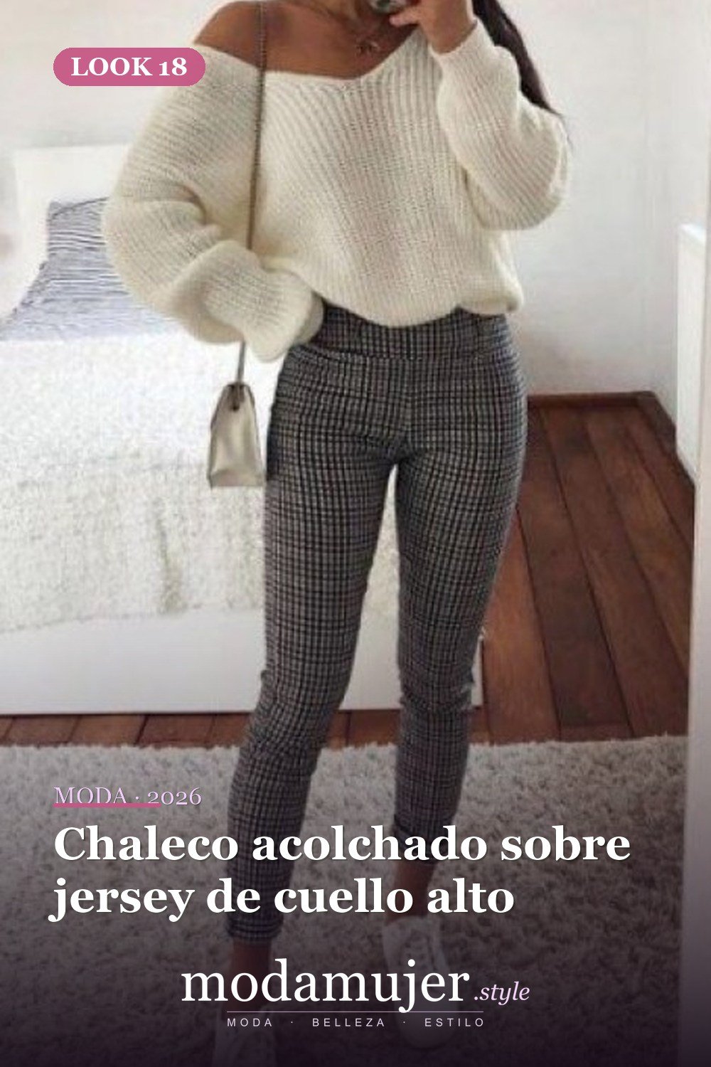 Chaleco acolchado sobre jersey de cuello alto — 26+ Mejores conjuntos casuales de invierno para mujer