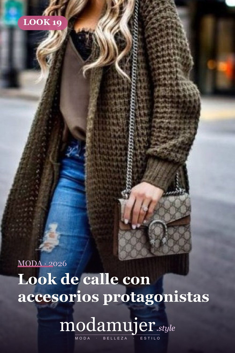 Look de calle con accesorios protagonistas — 26+ Mejores conjuntos casuales de invierno para mujer