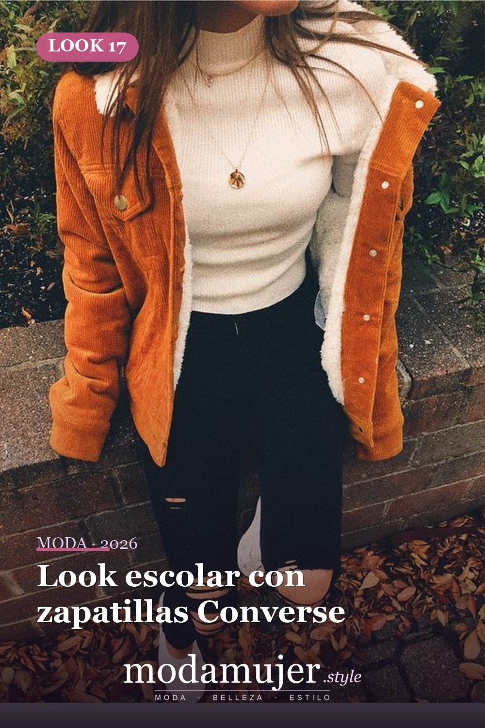 Look escolar con zapatillas Converse — 27 ideas elegantes para vestir con jeans negros