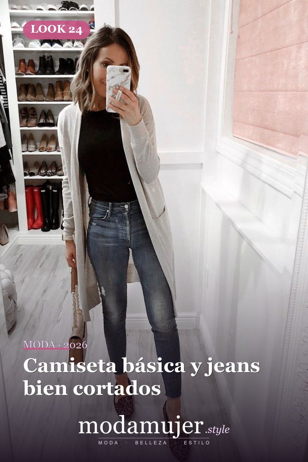 Camiseta básica y jeans bien cortados — 28 conjuntos de moda casual de primavera con jeans