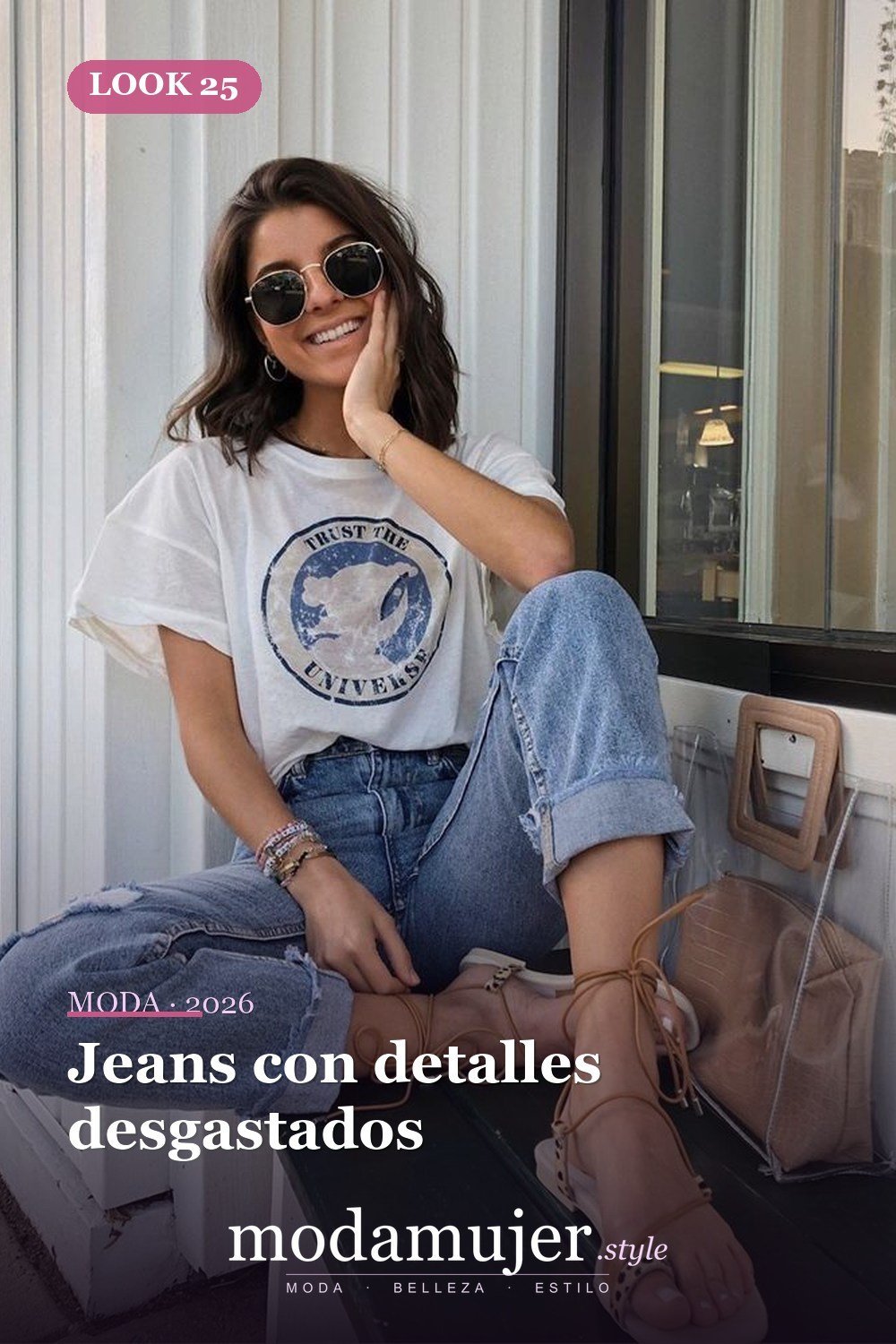 Jeans con detalles desgastados — 28 conjuntos de moda casual de primavera con jeans