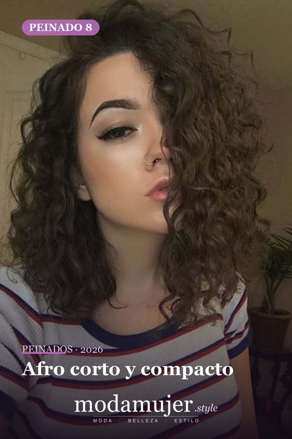 Afro corto y compacto — 28 cortes de pelo para cabello corto y rizado