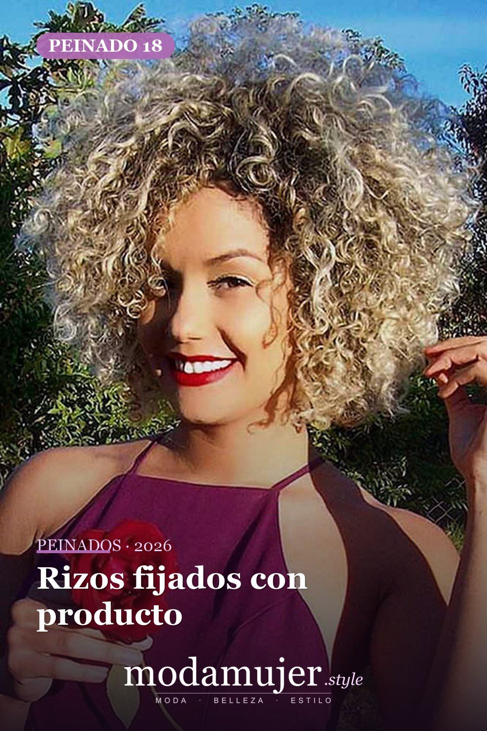 Rizos fijados con producto — 28 cortes de pelo para cabello corto y rizado