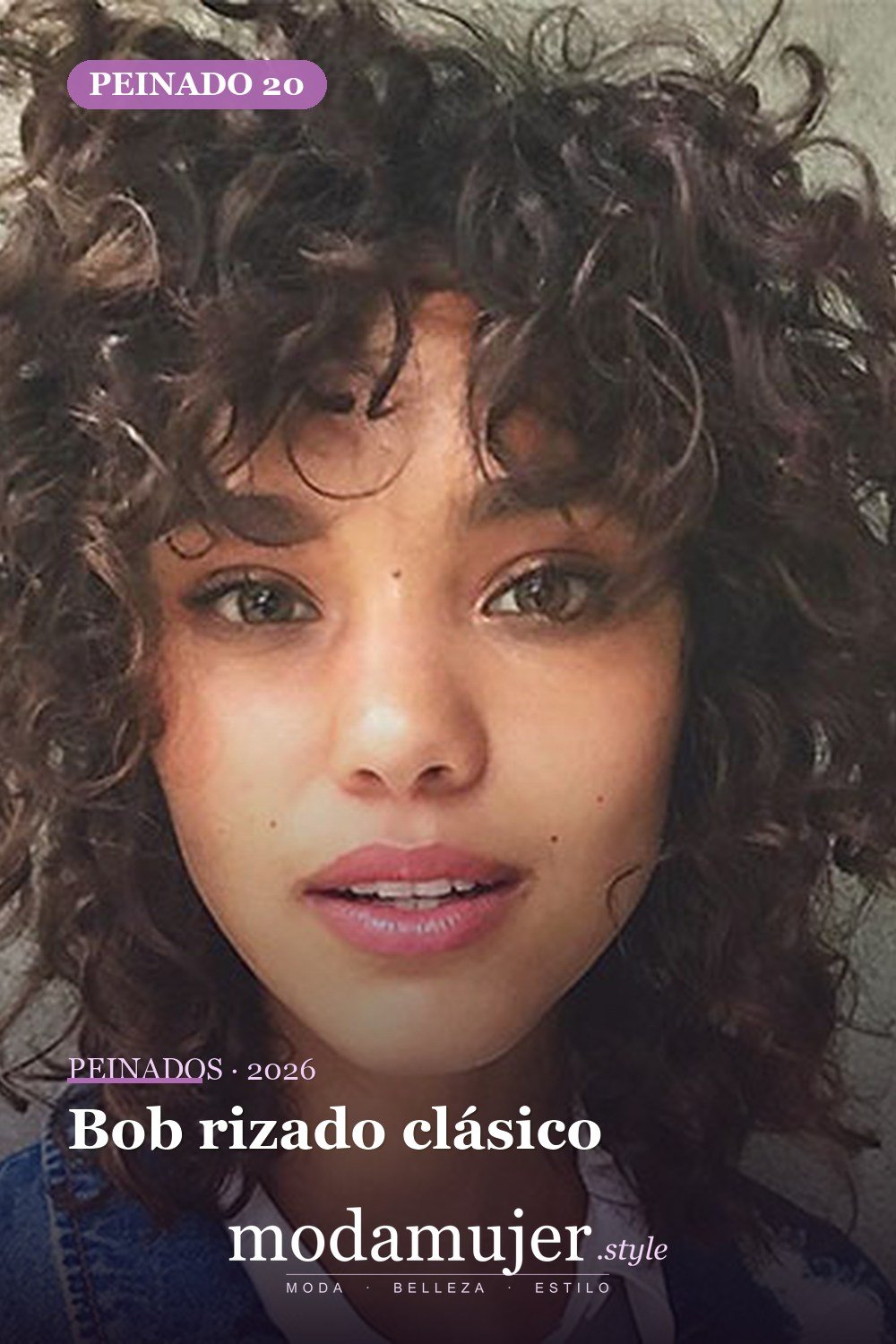 Bob rizado clásico — 28 cortes de pelo para cabello corto y rizado